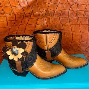 Western vintage booties